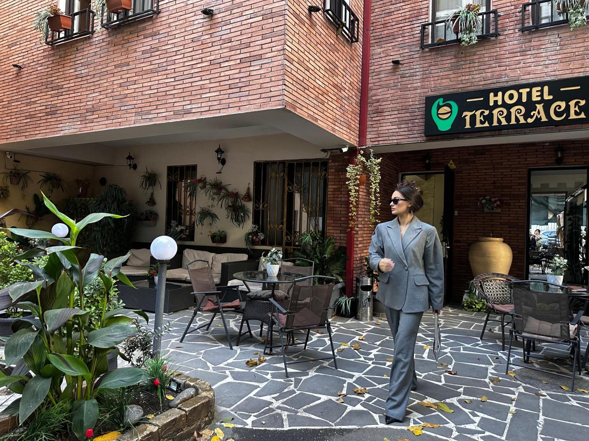 Hotel Terrace Tbilisi Center Esterno foto